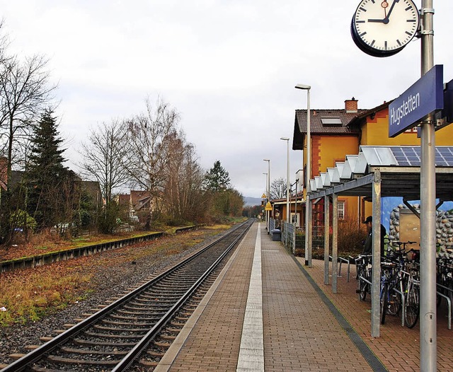 Links und rechts des Bahngleises beim ...auf Drngen von Anwohnern reduziert.    | Foto: manfred frietsch