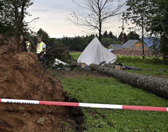 Ein Bild der Verwstung hinterlie der...i dem ein 15-Jhriger sein Leben lie.  | Foto: Michael Krug