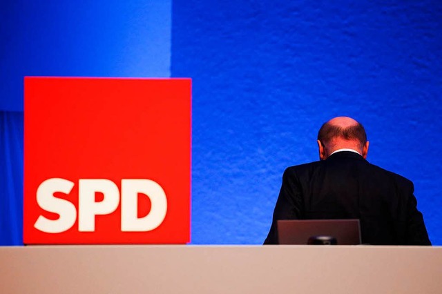 SPD-Parteivorsitzende Martin Schulz beim SPD-Sonderparteitag in Bonn  | Foto: dpa