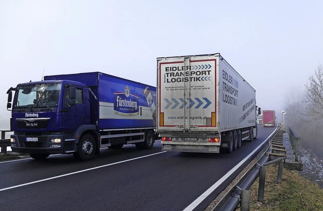 Die vielbefahrene Bundesstrae 31 soll...ut werden. Baubeginn ist im Frhjahr.   | Foto: Martin Wunderle