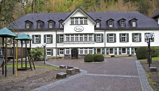 Das Waldhotel Bad Sulzburg liegt mitte...m Abschalten, Entspannen und Genieen.  | Foto: Volker Mnch