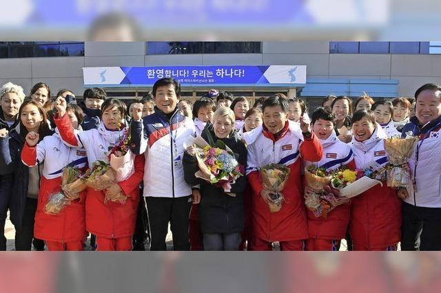 Empfang für Nordkoreas Eishockeyspielerinnen