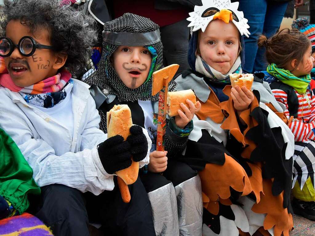 Die Kinder hatten ihren Spa beim Fasnetsumzug in Gundelfingen