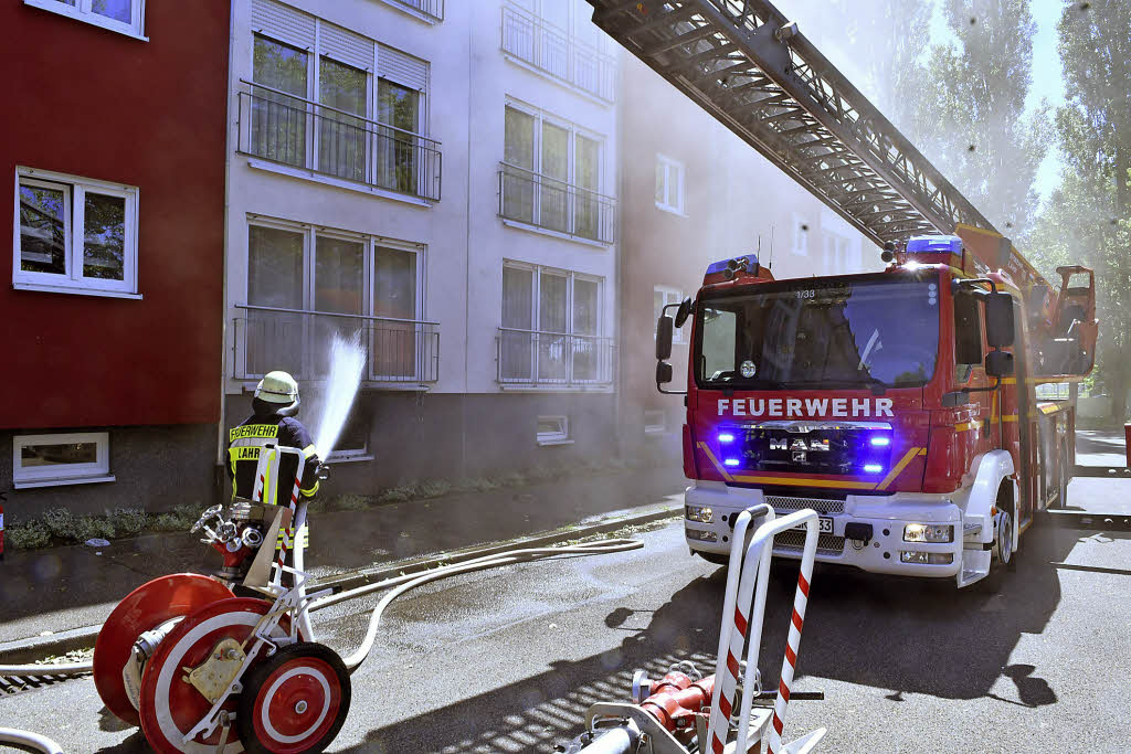 Lahrer Feuerwehr Hat Steigende Einsatzzahlen, Aber Zu Wenige ...