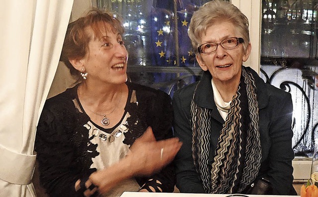 Erika Scheuch (rechts) war zum Neujahr...waldvereinsprsidentin begleitete sie.  | Foto: privat