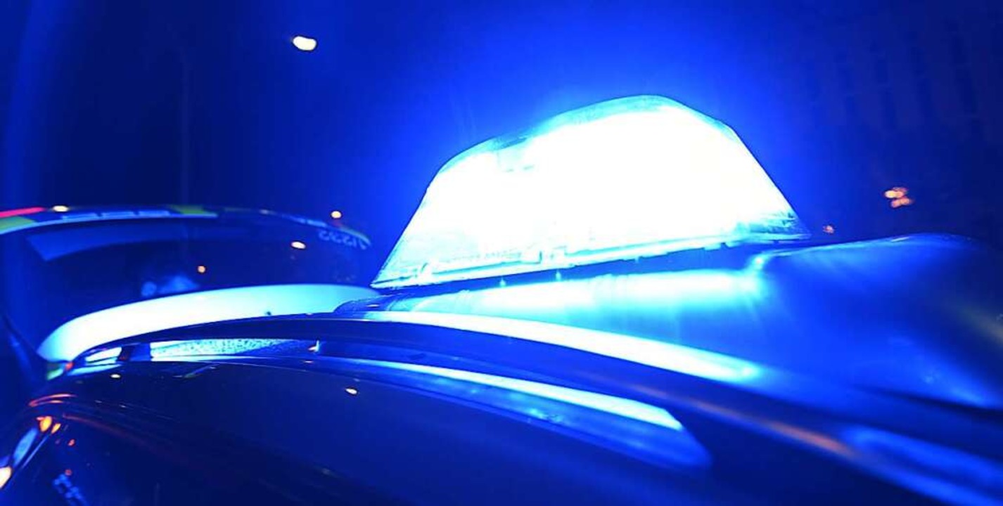 Zwischen Ettenheim und Ringsheim hatte...er Nacht ein schwerer Unfall ereignet.  | Foto: dpa