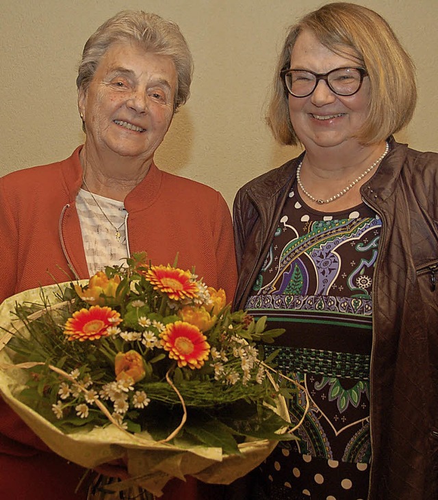 Hanna Schmider (links) ist von der Vor...arbara Baumann verabschiedet worden.    | Foto: Wolfgang Beck