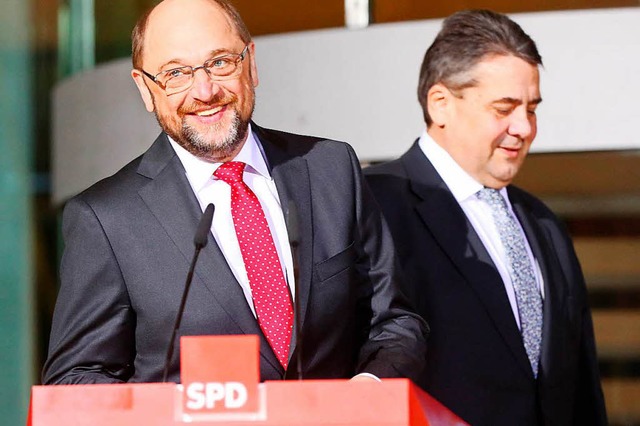 Schulz (links) und Gabriel Anfang 2017...ltnis der beiden deutlich abgekhlt.   | Foto: dpa