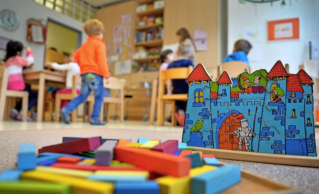 Die Nachfrage nach Kinderbetreuungspltzen in March steigt stark an.   | Foto: dpa