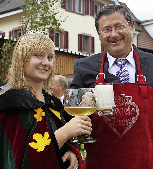 Nicht nur zur Fasentzeit ist die Rings...r Heinrich Dixa das Gassenfest (2011).  | Foto: Adelbert Mutz