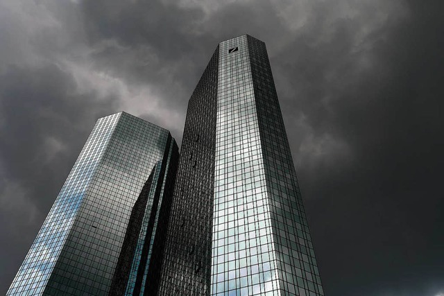 Die Deutsche Bank durchluft schwierige Zeiten.   | Foto: DPA