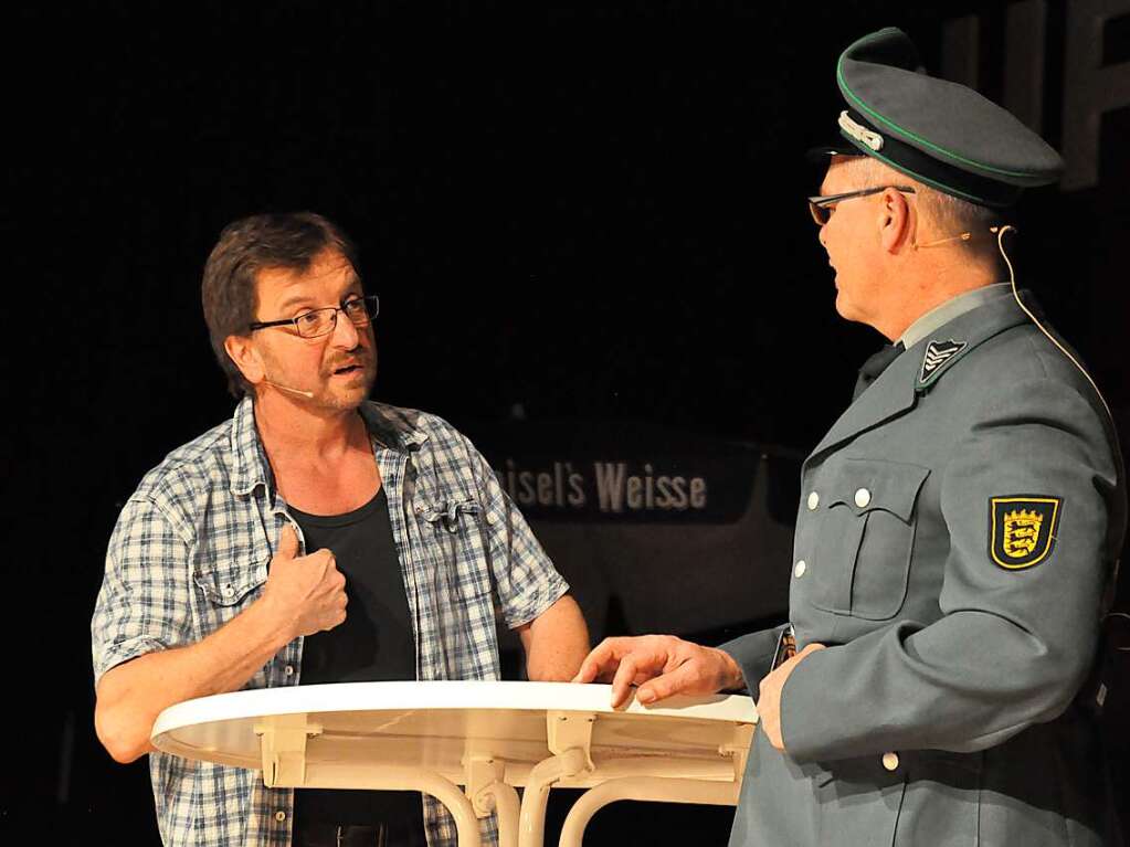 Roland Schwald (links) und Klaus Ziegler beim nrrischen Stadtgesprch als „Klaus und Roland“.