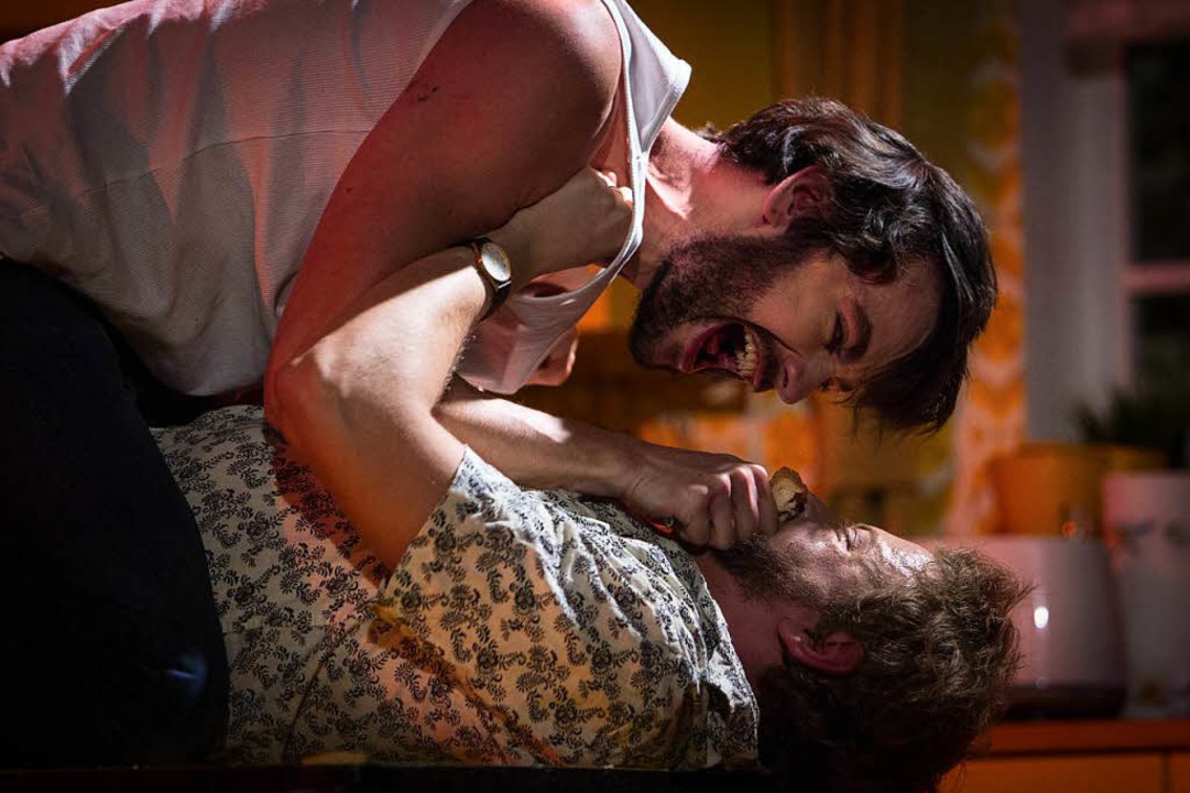 David Czudnochowski als Lee (oben) und Christian Feige als Austin  | Foto: Daniel Zonsius