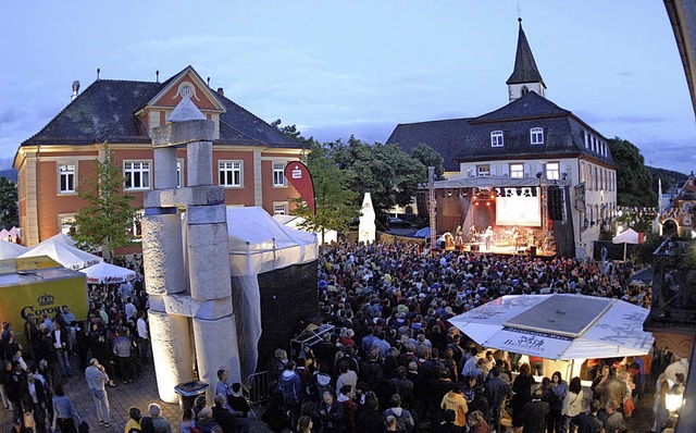 Tausende von Besuchern kamen bisher zu...uf dem Markgrfler Platz in Mllheim.   | Foto: Archivbild: Volker Mnch