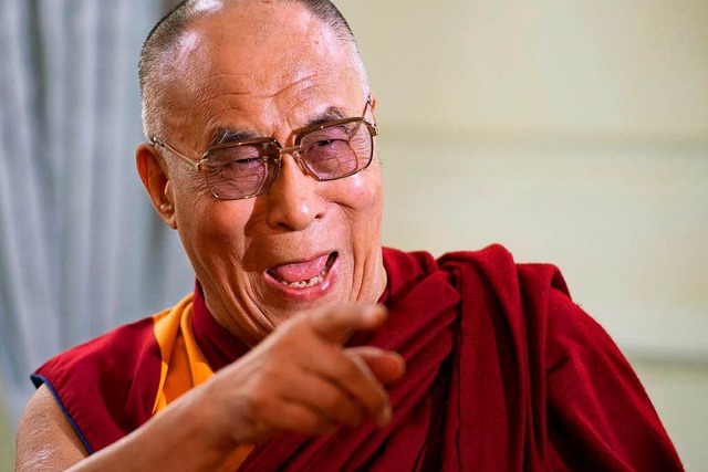 Kann es die PR-Abteilung von Daimler mit der Weisheit des Dalai Lama aufnehmen?  | Foto: dpa
