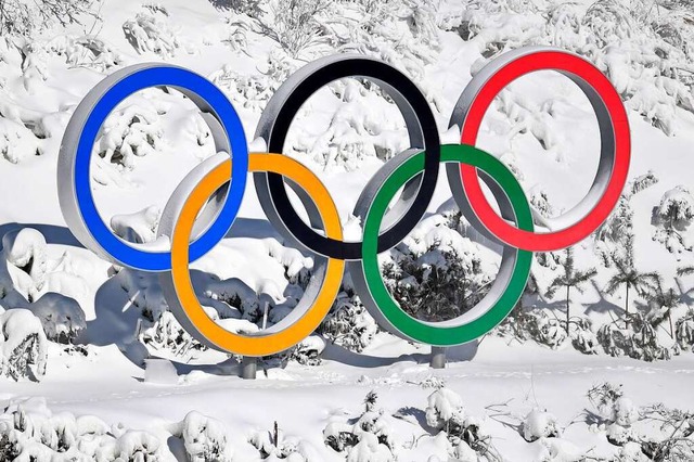 Olympische Ringe in riesig: Dieses Bil...sia-Skilanglauf-Zentrum in Pyeongchang  | Foto: dpa