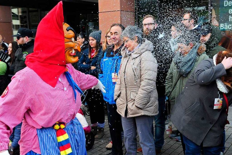Der Umzug am Sonntag in Seelbach (Foto: Pressebüro Schaller) Der Umzug am Sonntag in Seelbach (Foto: Pressebüro Schaller)