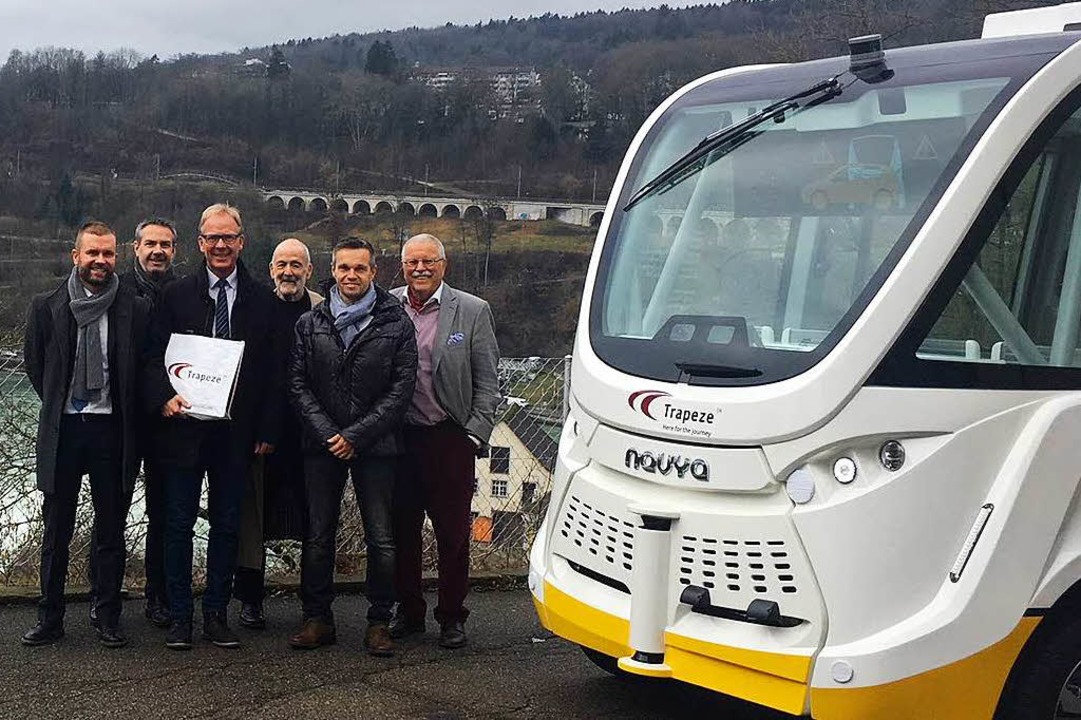 Die Delegation aus dem Hexental hat si... selbstfahrende Kleinbusse informiert.  | Foto: privat