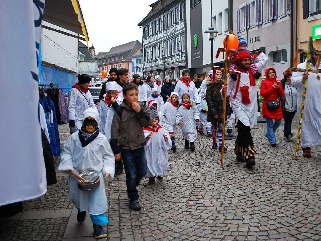 Zurck zum Schlossplatz – da wird weiter gefeiert.