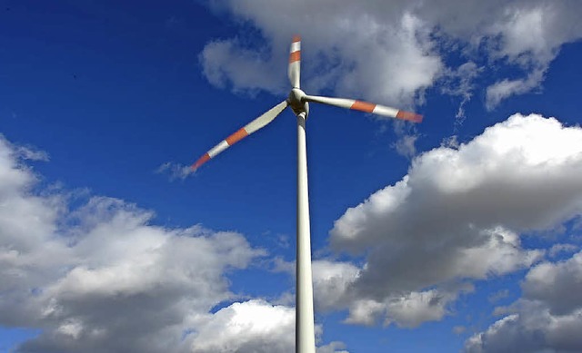 Windenergieanlagen sollten Trinkwasserquellen nicht zu nahe rcken.   | Foto: Symbolfoto: Arne Dedert/dpa