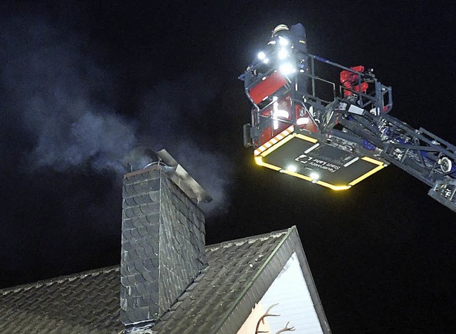 Am Schtzenplatz hat ein Kamin gebrannt.   | Foto: Wolfgang Knstle