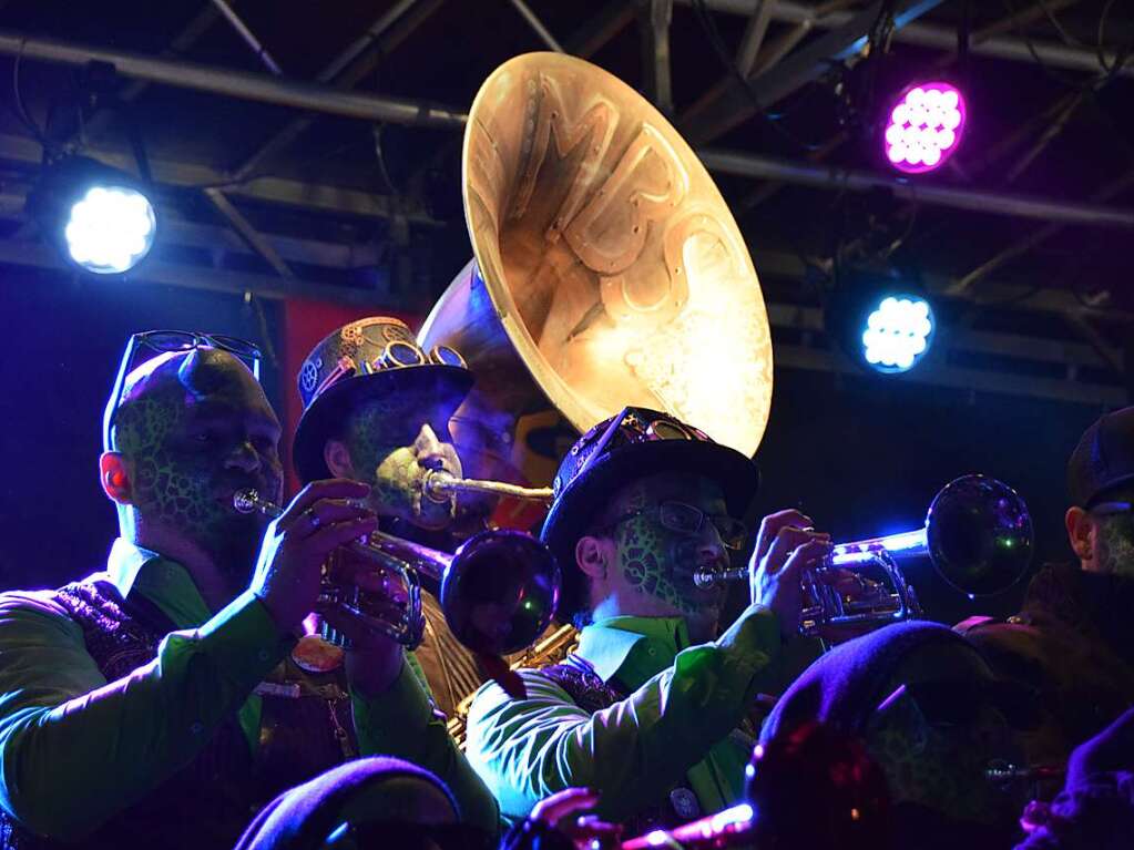 Das Stdtle bebte beim internationalen Open-Air-Gugge-Festival.