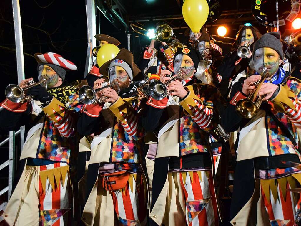 Das Stdtle bebte beim internationalen Open-Air-Gugge-Festival.