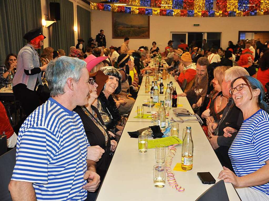 Schunkelrunde in der Seefeldener Winzerhalle