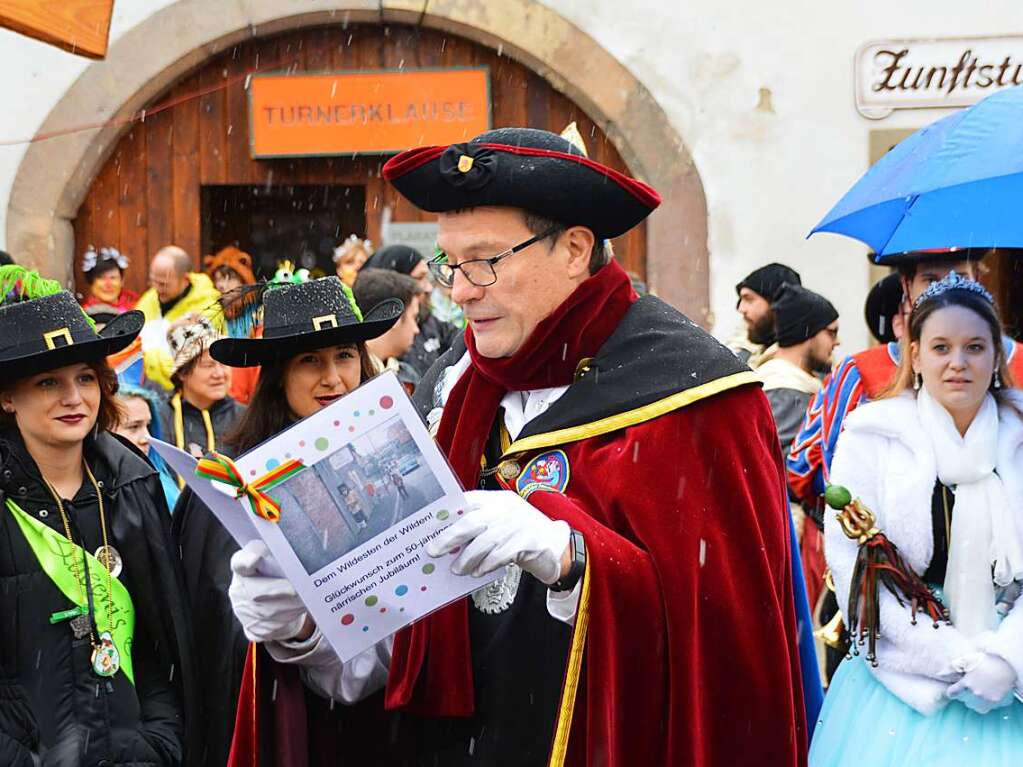 Oberbrgermeister Klaus Eberhardt (links) und Moschtbireknigin Aylin I.