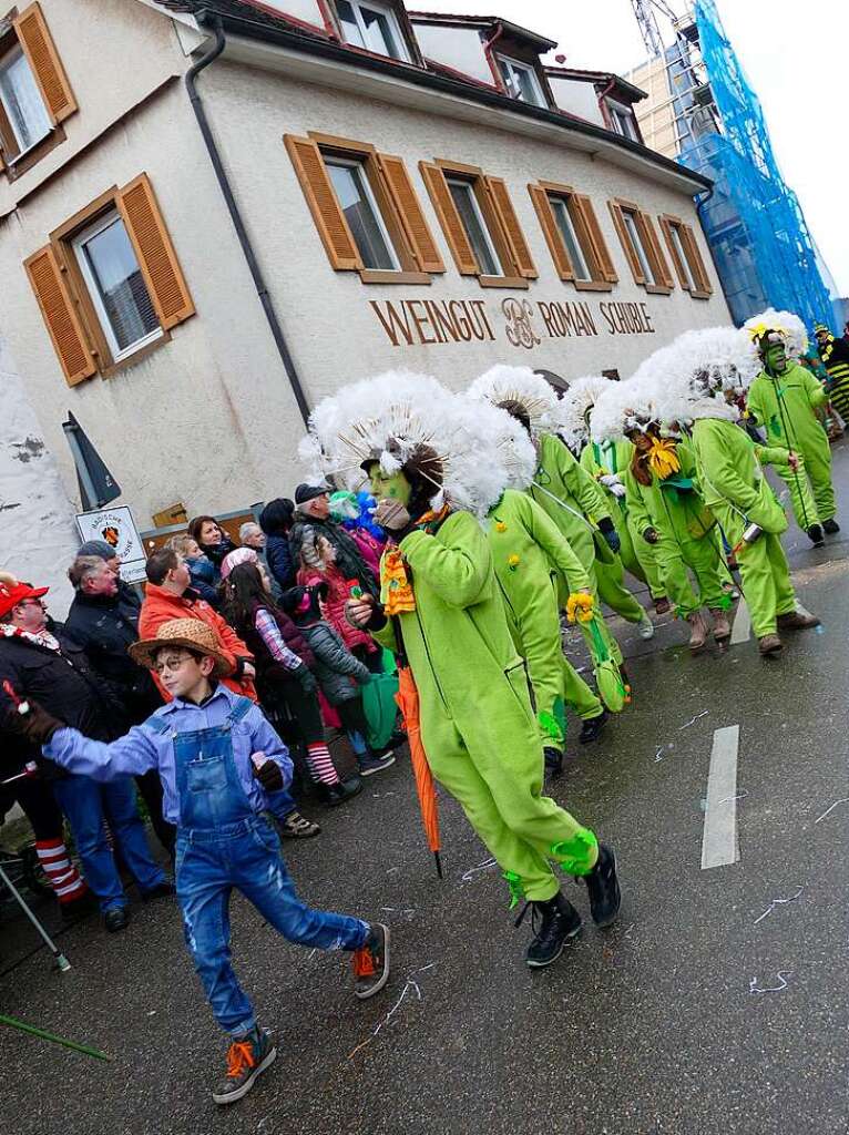 Hbsche Frhlingsboten: Pusteblumen vom Handharmonikaverein