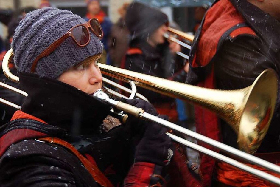 Auch die „Hüttä-Rüttler“ trotzen dem Schnee. (Foto: Jutta Binner-Schwarz) Auch die „Hüttä-Rüttler“ trotzen dem Schnee. (Foto: Jutta Binner-Schwarz)
