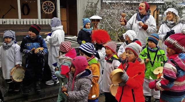 <BZ-FotoAnlauf>Berghsli-Kinder: </BZ-... sorgten fr Stimmung in den Straen.   | Foto: Senn/ZVG