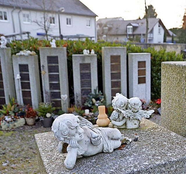 Wie lange sollen Verstorbene auf dem  Friedhof ruhen?   | Foto: Langelott