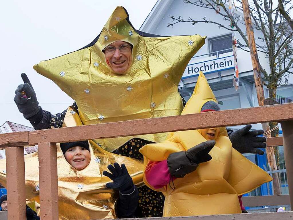 Buntes Narrentreiben herrschte beim Fasnachtsumzug in Grafenhausen.