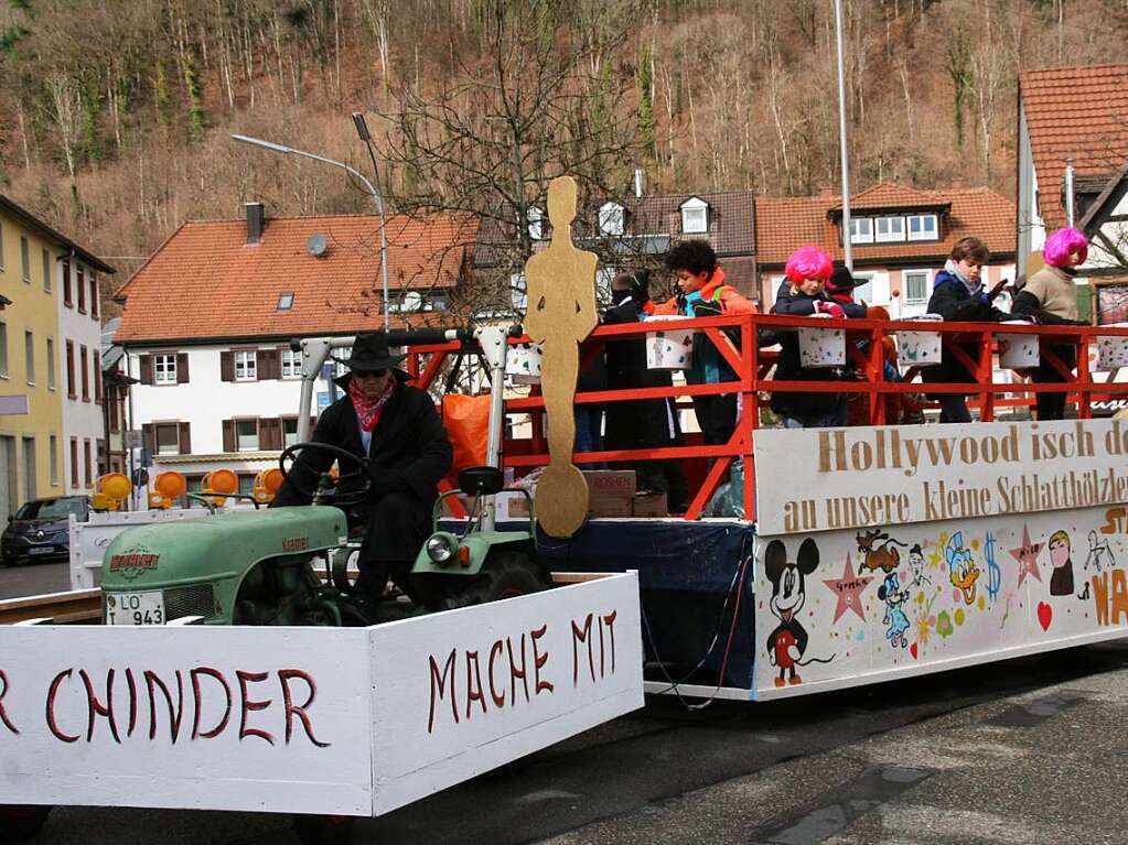 Der Jugendwagen des Schlattholz-Zinkens war Teil des Kinderumzugs in Schopfheim