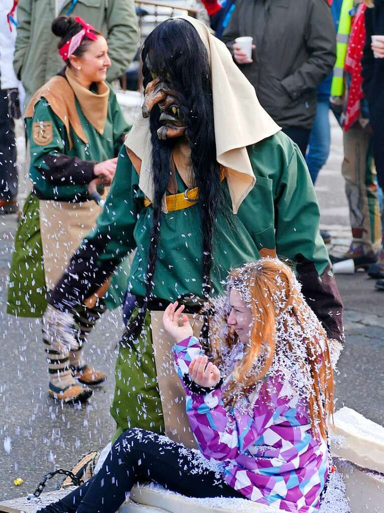 Die Narren trieben’s bunt beim Fasnet-Umzug durch Bonndorf.