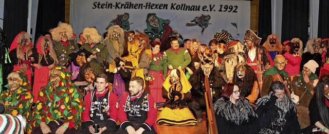 Einmarsch und Aufstellung der Abordnungen in der Festhalle Kollnau.   | Foto: Fotos: Karin Heiss