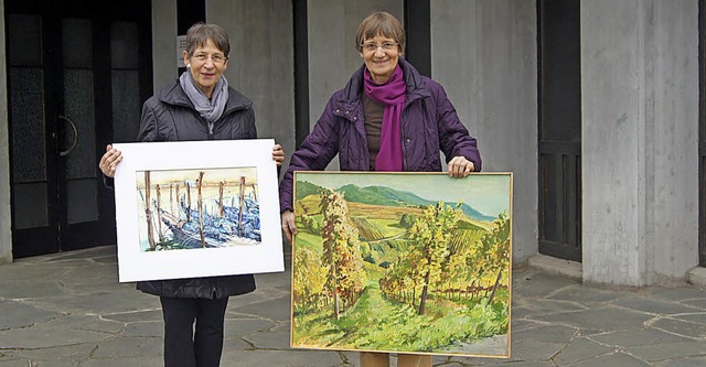 Reinhilde Schlabach-Blum (mit Bild von...he sammeln Bilder fr die Vernissage.   | Foto: Carola Bruhier