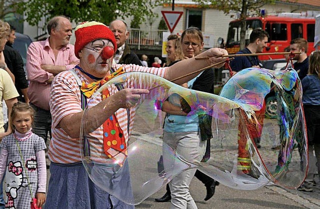 Kein Clown, kein Einkaufsbummel: Der G...le Grwihler Geschfte geffnet haben.  | Foto: Archivfoto: Peter Schtz