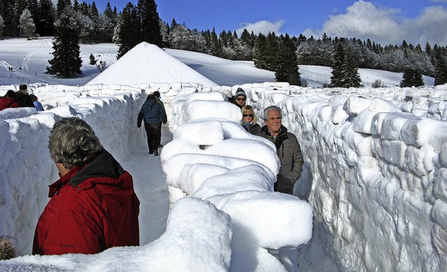 Das Schneelabyrinth in Bernau war auch...der nheren und weiteren Umgebung an.   | Foto: Ulrike Spiegelhalter