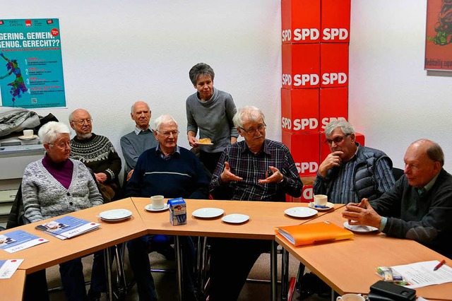 SPD-Arbeitsgemeinschaft AG 60plus lief...e Diskussion ber die groe Koalition.  | Foto: Kathrin Ganter