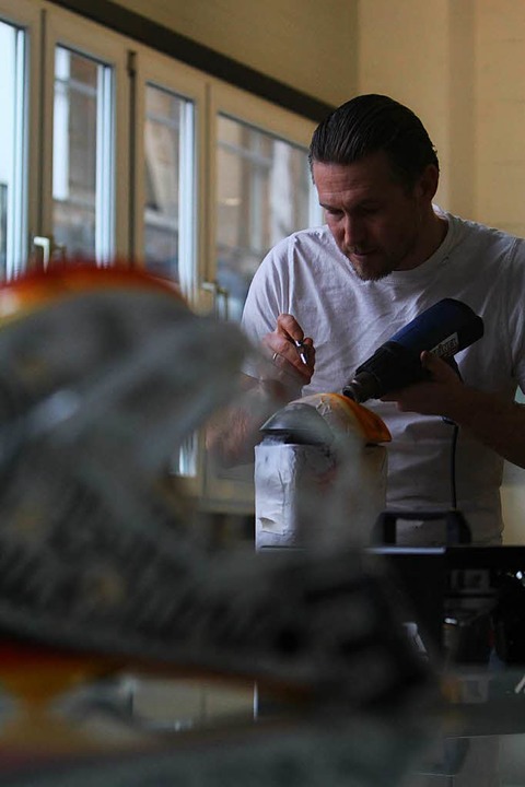 Thomas Jetter war frher Eishockeyprof...r Emmendinger Werkstatt Torhtermasken  | Foto: Patrik Mller
