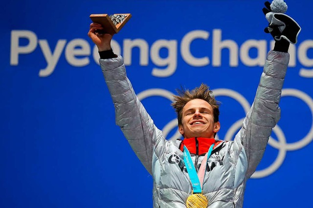 Andreas Wellinger erfllte sich  in Py...h seinen Traum von einer Goldmedaille.  | Foto: dpa