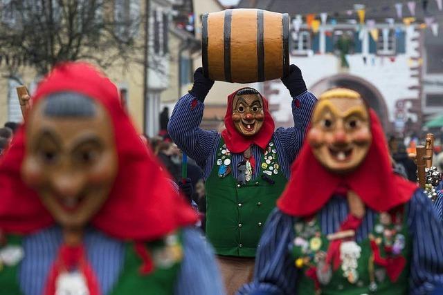 Fotos: Groer Narrenumzug anlsslich der Burefasnet in Sulzburg