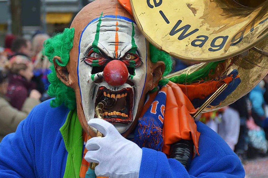 25.000 Zuschauer feierten bei der Weiler Buurefasnacht. (Foto: Hannes Lauber) 25.000 Zuschauer feierten bei der Weiler Buurefasnacht. (Foto: Hannes Lauber)