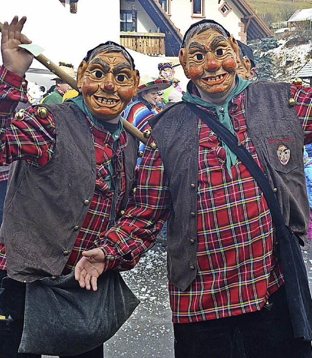 Belchebure, Brchauer Damen die &#8222...en Besuchern gab&#8217;s in Neuenweg.   | Foto: Steinfelder