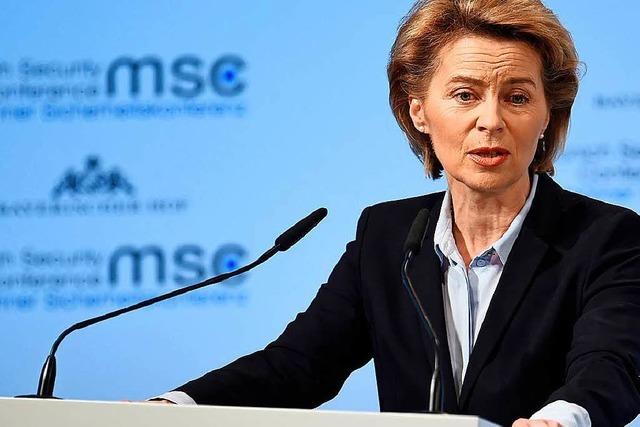 Steht Verteidigungsministerin von der Leyen vor einem Wechsel zur Nato?