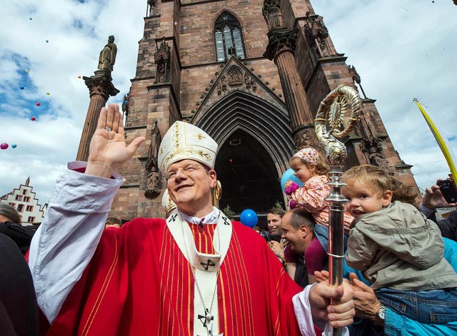 Ist strikt gegen eine mgliche Segnung...: Freiburgs Erzbischof Stephan Burger.  | Foto: dpa