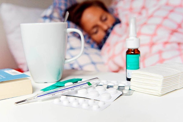 Viel trinken und schlafen, das ist bei einer Grippe wichtig.  | Foto: Maurizio Gambarini