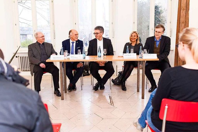 Pressekonferenz der Whlerinitiative i...omon, Brigit Woelke und Peer Klabundt.  | Foto: Peter Hermann